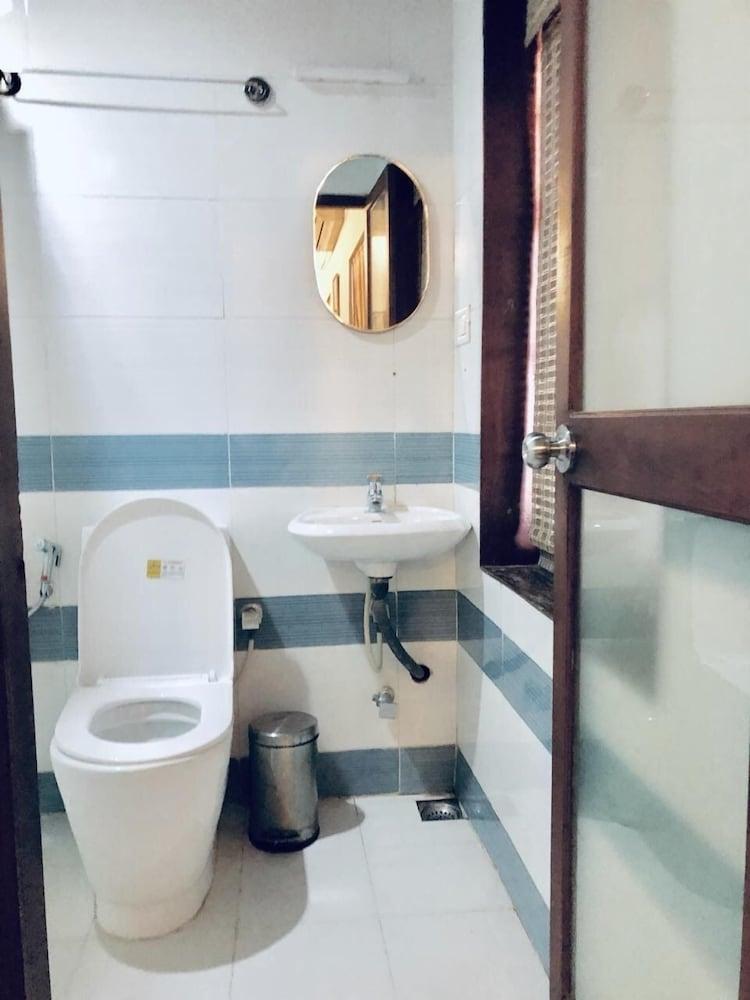 Saro Lake County Kumarakom Kültér fotó