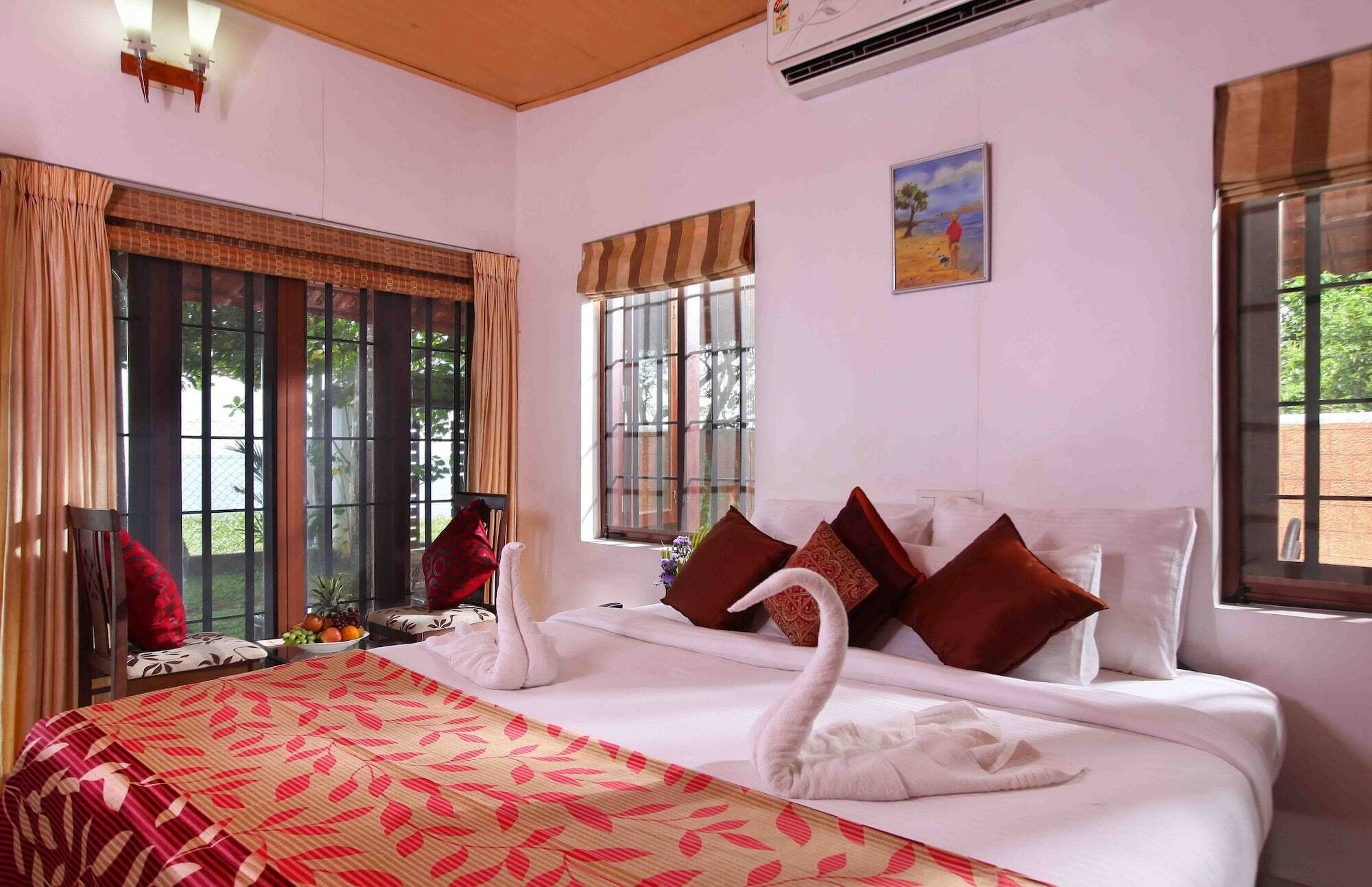 Saro Lake County Kumarakom Kültér fotó